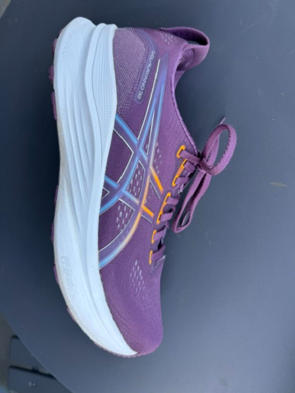 Asics Gel-Kayano 32 Womens Running Shoes Size 10.5